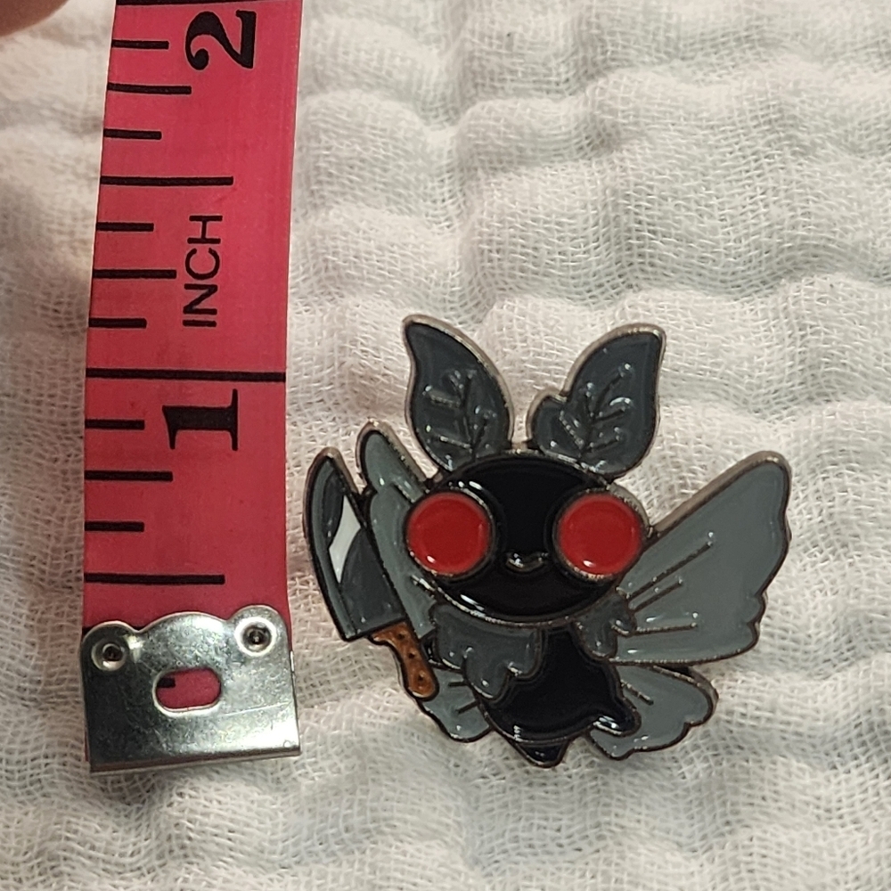 3 for $15/ 5 for $20 Pin- Mothman With Knife - Picture 4 of 4